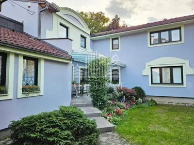 Detached house 250 m², near Kvaternikov trg - 7