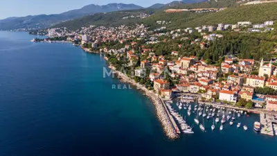 Apartment for sale in Opatija - Centar, 100 m²