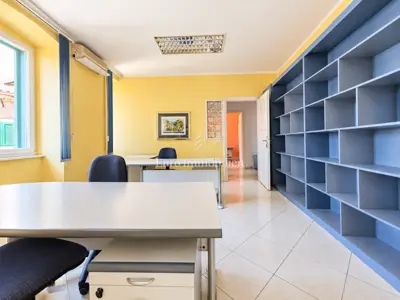 Wohnung 62 m², Rijeka Centar - 2 Zimmer - 3