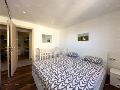 Wir verkaufen eine Wohnung mit Meerblick! - 11