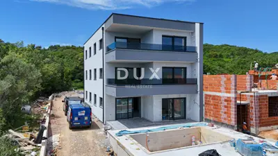 Apartment 108 m², Vrbnik on the island of Krk - ground floor with pool - 2
