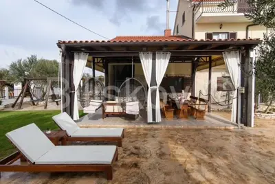 Haus 340 m², Unešić, Podumci - ruhige ländliche Umgebung - 12