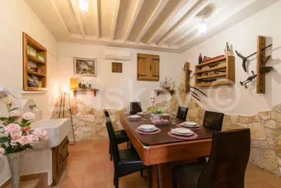 Haus 340 m², Unešić, Podumci - ruhige ländliche Umgebung - 3