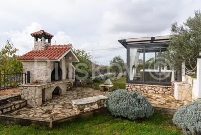 Haus 340 m², Unešić, Podumci - ruhige ländliche Umgebung - 13