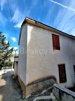 Trogir, dvojna kuća u blizini centra grada, prodaja - 2