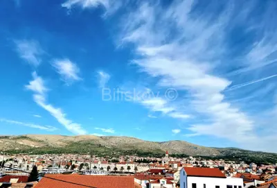 Trogir, dvojna kuća u blizini centra grada, prodaja - 8