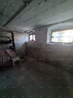 Stan u prizemlju s dvorištem i garažom – centar Pule - 16