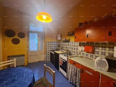 Stan u prizemlju s dvorištem i garažom – centar Pule - 5