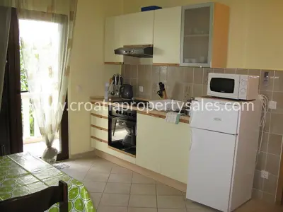 Kuća 464 m², Otok Brač - 70 m od mora - 6