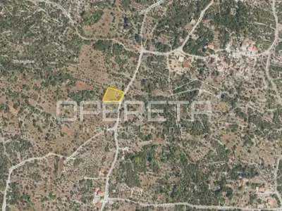 Poljoprivredno zemljište 1.683 m², Vinišće - mirna lokacija - 3