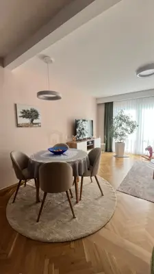 Wohnung zur Miete in Jelenovac, 90 m² - 2