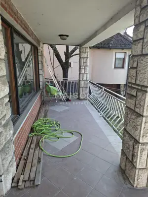 House 400 m², Zibel Sisak - by the Kupa River and large yard - 10