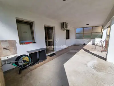 Kuća 214 m², Višnjan - mirna lokacija i panoramski pogled - 8