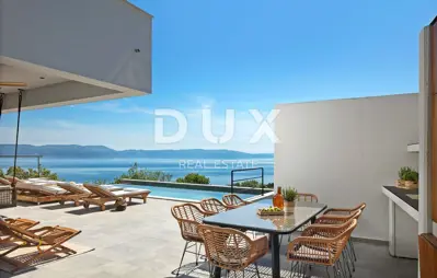 Vila 396 m², Rabac - pogled na more i bazen