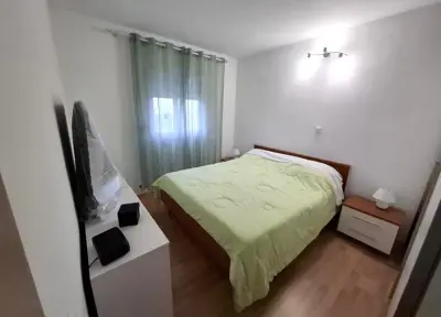 Stan 65 m², Gregovica, Pula - 2 spavaće sobe i 2 parkirna mjesta - 4