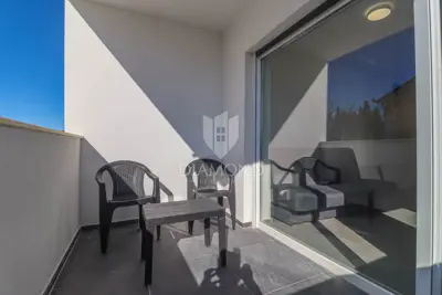 Stan 54 m², Medulin centar - 2 spavaće sobe, balkon - 9