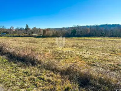 Building plot 850 m², Poreč surroundings - quiet place