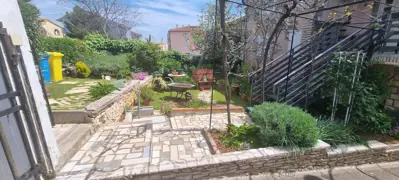 Apartment 111 m², Pula Kaštanjer - garage and cellar - 9