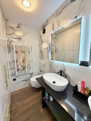 Stan 77 m², Petrčane - pogled na more i 2 balkona - 10