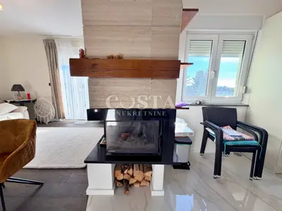 Stan 77 m², Petrčane - pogled na more i 2 balkona - 7