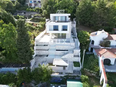 Opatija, centar, moderna vila, 300 m², okućnica 1179 m² - 11
