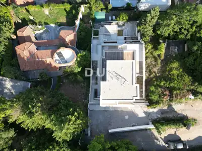 Opatija, centar, moderna vila, 300 m², okućnica 1179 m² - 13