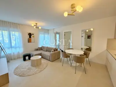 Wohnung zum Kauf in Višnjik, 64,7 m² - 2