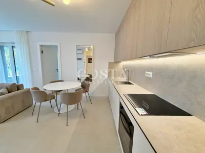 Wohnung zum Kauf in Višnjik, 64,7 m² - 3