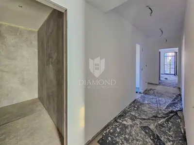 Stan 80 m², Umag centar - 2. red do mora - 6