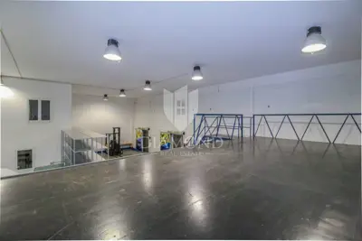 Gewerbehalle 410 m², Novigrad - 5 Kammern und 3 Büros - 4