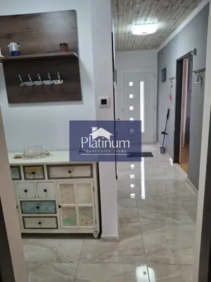 House 180 m², Fažana - sea view and close to the beach - 8