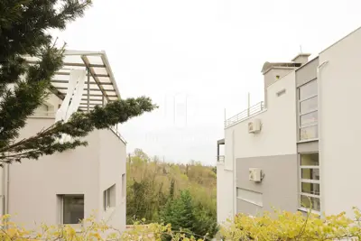 Stan 114 m², Šestine - otvoren pogled i loggia - 20