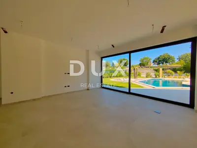 Villa 220 m², Tinjan - Pool 60 m² und Sommerküche - 16