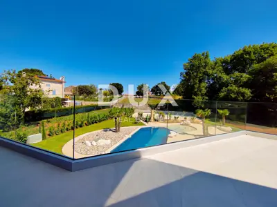 Villa 220 m², Tinjan - Pool 60 m² und Sommerküche - 3