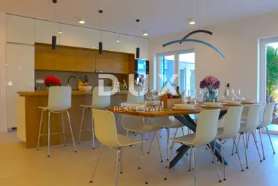 Villa 300 m², Višnjan - luxuriöse neue Villa - 18