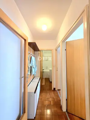 Stan 62,8 m², Šijana - 3SS+DB, lift i parking - 10
