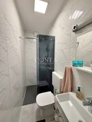 Kuća 154 m², Debeljak - renovirana prizemnica s vrtom - 14