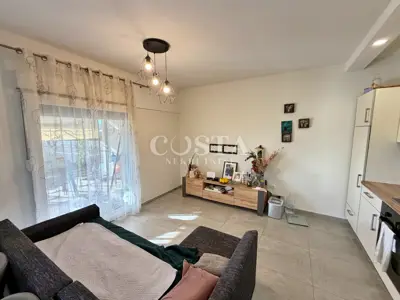 Kuća 154 m², Debeljak - renovirana prizemnica s vrtom - 6