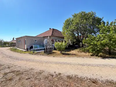 Kuća 154 m², Debeljak - renovirana prizemnica s vrtom - 17