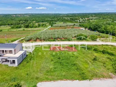 Building plot 1,062 m², Sveti Lovreč - quiet location - 4