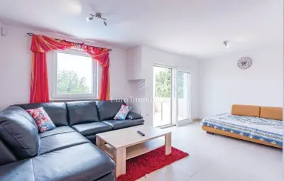 House 240 m², Valbandon - near the sea and Fažana - 15