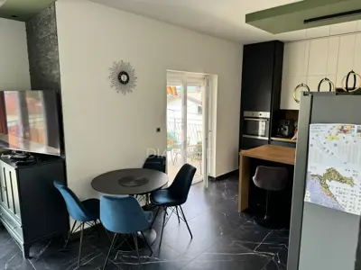 Kuća 238 m², Viškovo - širi centar i otvoren pogled - 4