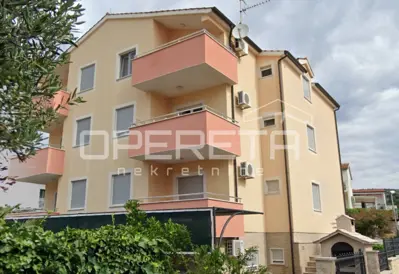Stan 120 m², Rogoznica - 150 m od mora i plaže
