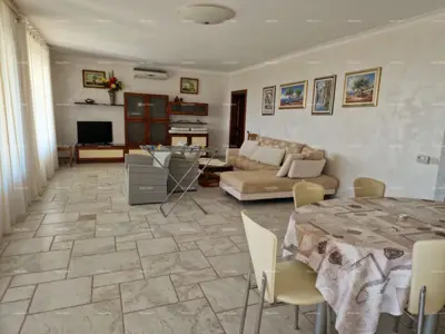 Haus 420 m², Umag - erste Reihe zum Meer - 17