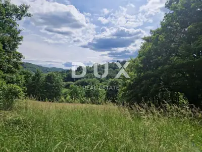 Building plot 1,297 m², Cerovlje - quiet micro-location - 2