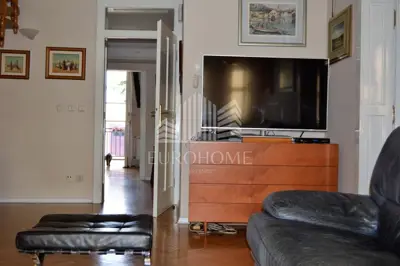 Apartment 107 m², Medveščak, two-level 4-room apartment in a quiet street