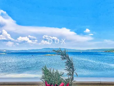 ZADAR, POSEDARJE - detached house first row to Novigrad Sea with pr - 2