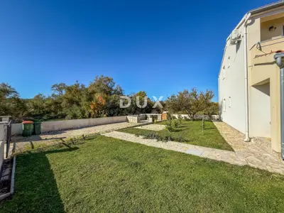 ZADAR, POSEDARJE - detached house first row to Novigrad Sea with pr - 16