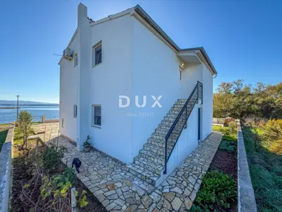 ZADAR, POSEDARJE - detached house first row to Novigrad Sea with pr - 17