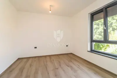 Semi-detached house in Medulin, pool and landscaped yard - 14